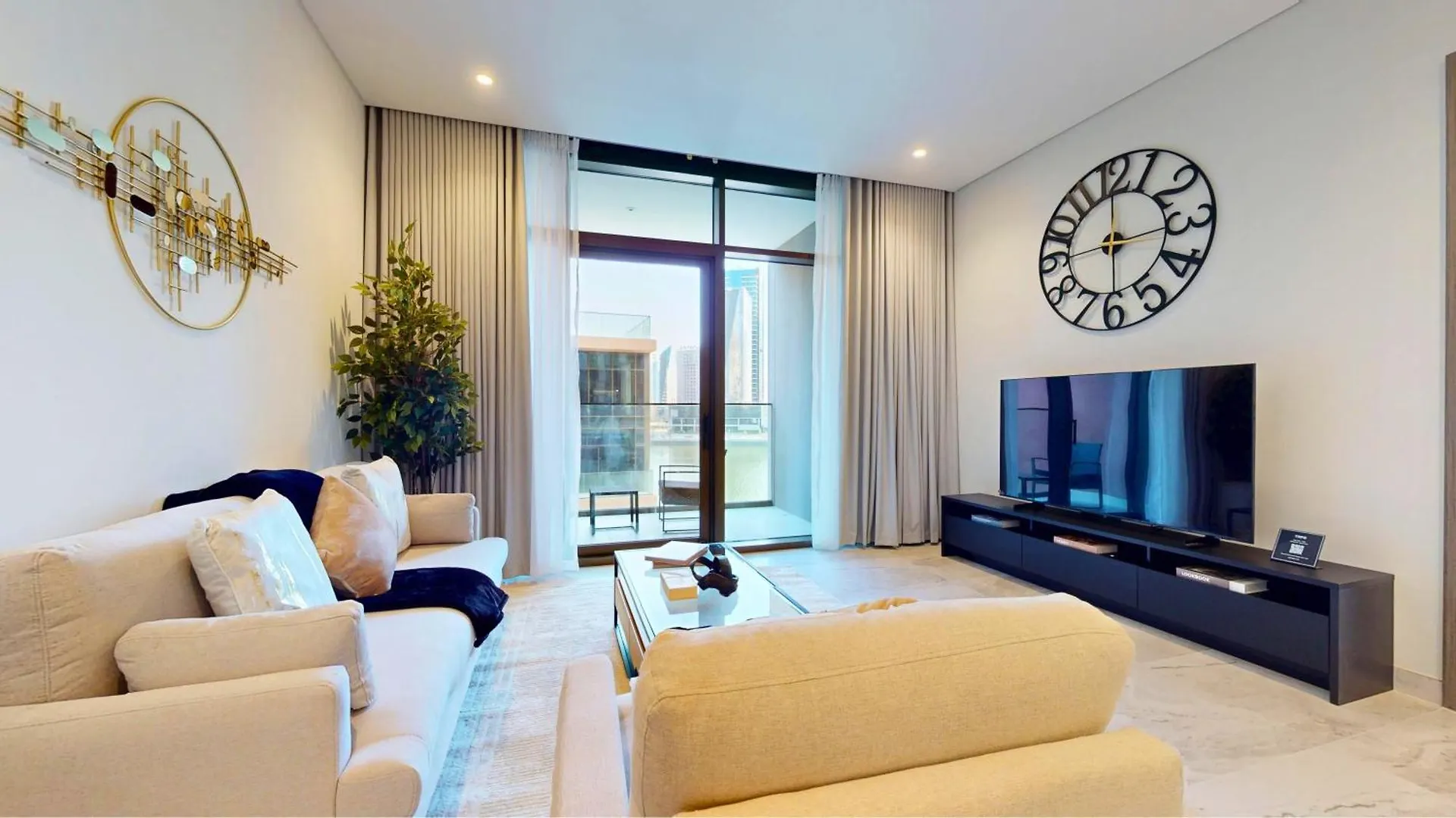 Premium 1Br Fully Furnished - Business Bay Apartment Dubai