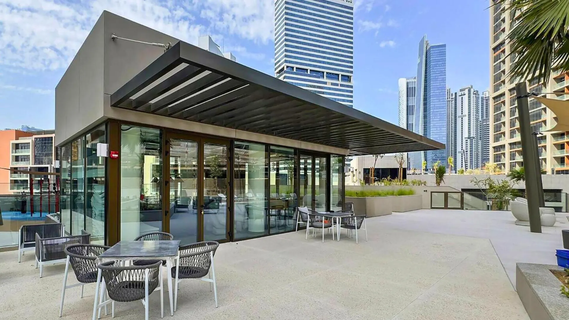 Premium 1Br Fully Furnished - Business Bay Apartment Dubai